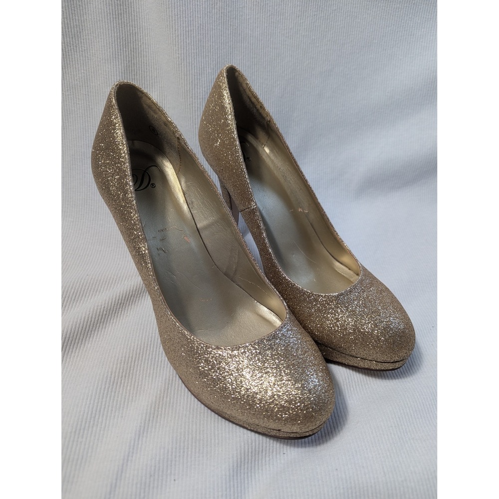 Dreams pair Gold Glitter Platform Pumps Round Toe Stiletto Heels Womens Size 8